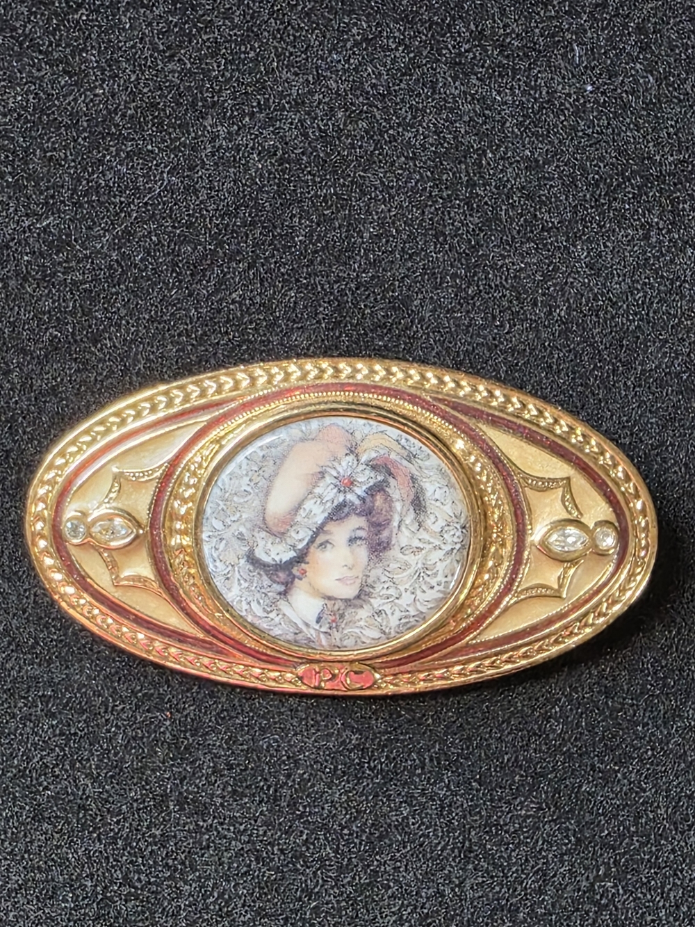 Vintage Avon President's Club "Mrs. Albee" Gold-Tone Brooch